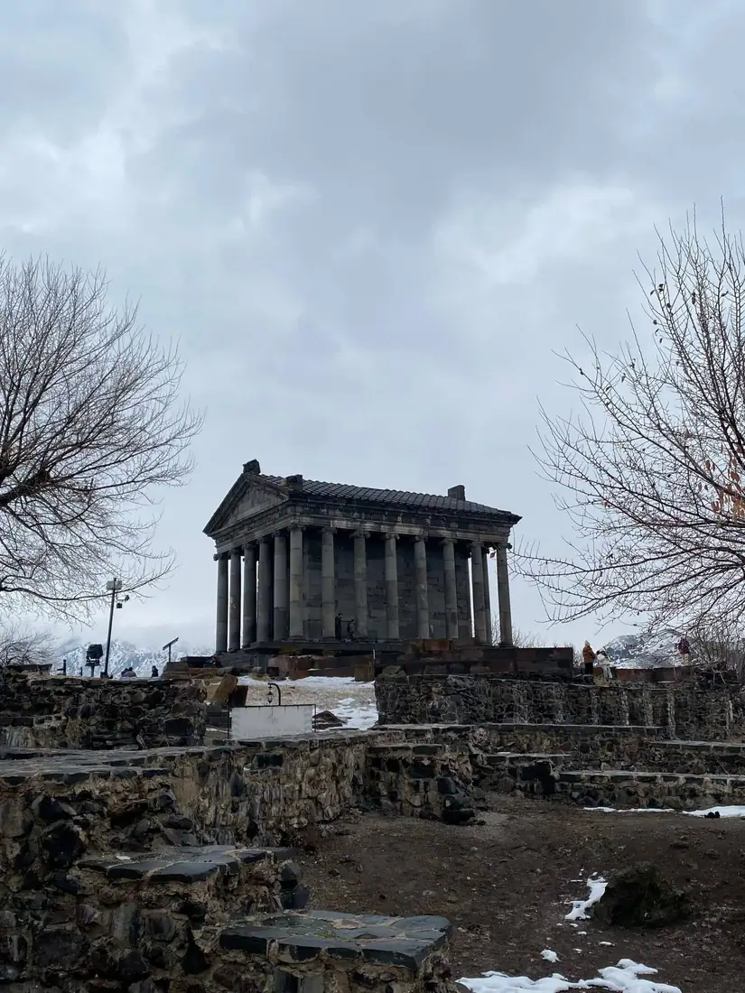 Ущелье Азат и храм Гарни